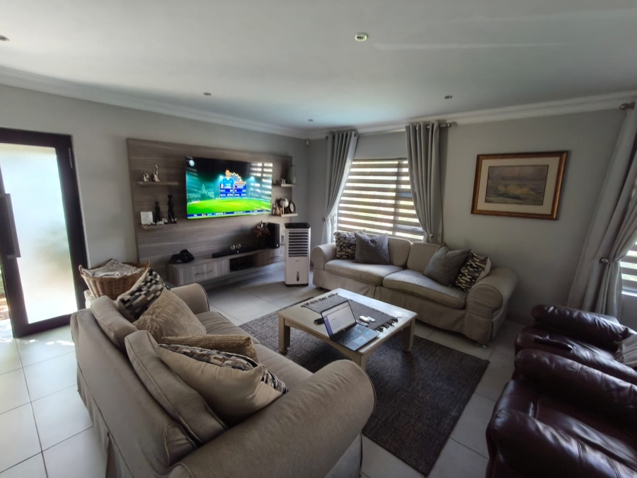 3 Bedroom Property for Sale in Boschdal North West